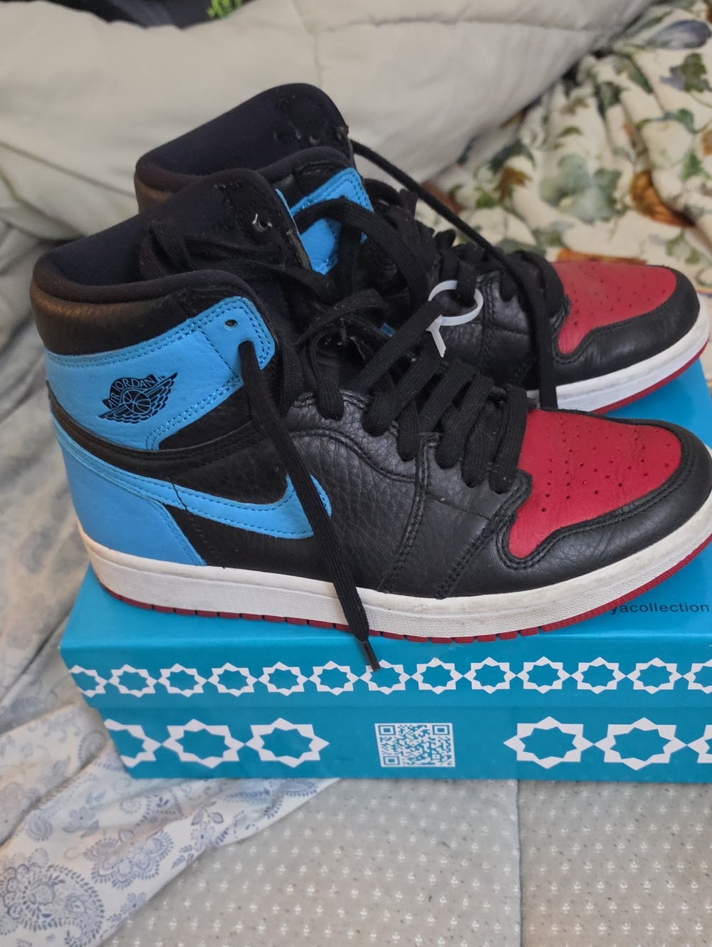 Jordan Kids High-Top Sneakers - Black / Blue / Red